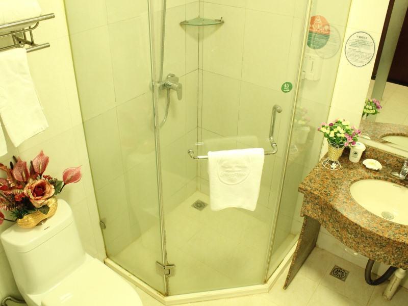 Greentree Alliance Shanghai Wanda Songjiang University Town Metro Station Hotel Buitenkant foto